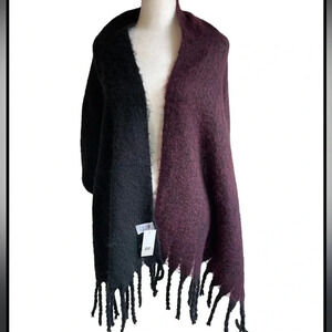 BP Nordstrom Women’s Black Burgundy Fringe Scarf OS NWT